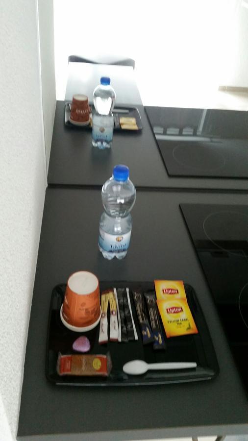 Hotel-T8 Unterentfelden ภายนอก รูปภาพ